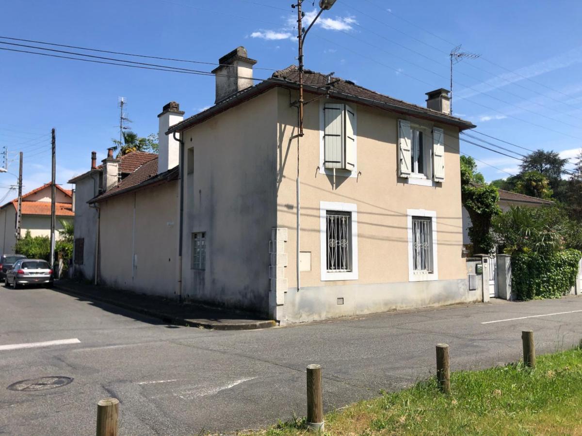 Petite Maison Avec Terrasse Jurançon Εξωτερικό φωτογραφία